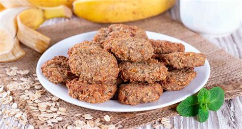 Receita fácil do melhor biscoito de banana aveia livre de açúcar