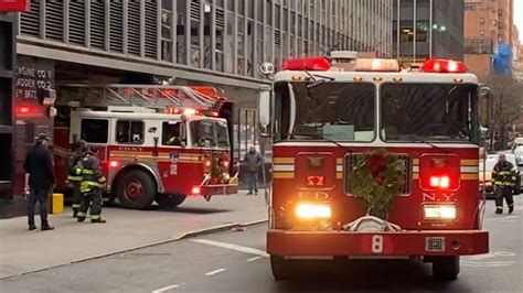 Fdny Engine 8 Ladder 2 And Battalion 8 Responding Youtube Images And