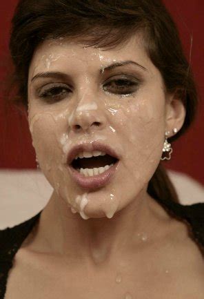 Crowd Pleaser Porn Pic