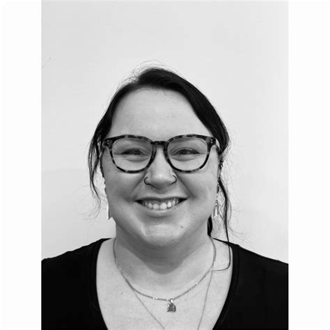 Samantha Miller Linkedin