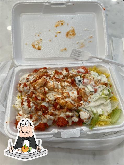 Halal Food Truck, Walnut Hill College, 4100 Walnut St in Philadelphia