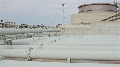 Large Crude Oil Storage Tanks In A Huge Refinery Stock Video Video Of