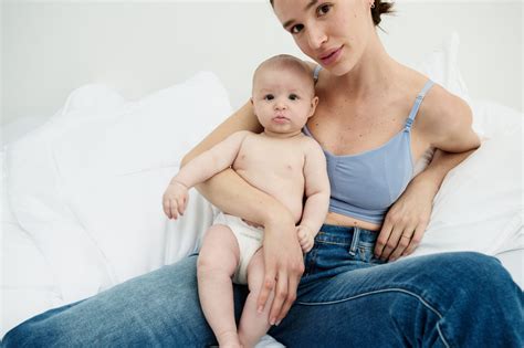 Transition Your Wardrobe From Pregnancy To Postpartum Babe By Hatch