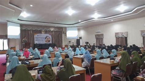 Ciptakan Belajar Mengajar Nyaman Yayasan Al Izzah Gelar Seminar