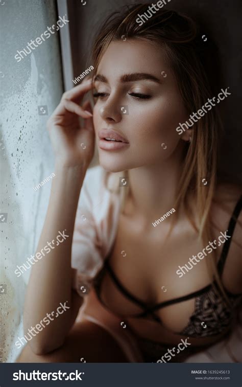 Beautiful Sexy Nude Blonde Girl Sitting Stock Photo 1639245613 Shutterstock