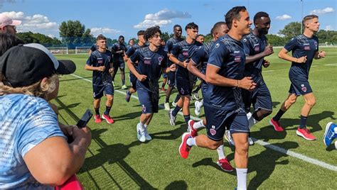 Le Clermont Foot De Retour à Lentraînement Avec Ambition Ici