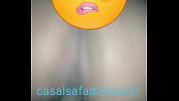 Sentado En El Corninho XVIDEOS