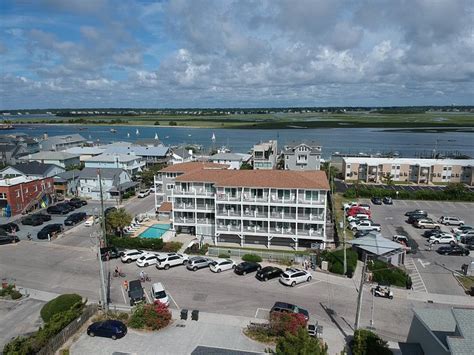 SANDPEDDLER INN & SUITES - Prices & Hotel Reviews (Wrightsville Beach, NC)