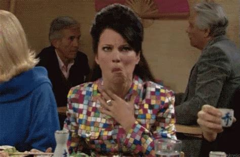 The Nanny Fran Drescher GIF - The Nanny Fran Drescher Choking - Discover & Share GIFs