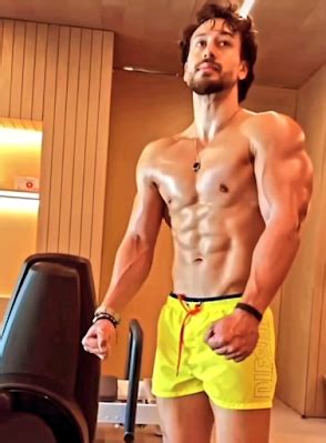 Shirtless Bollywood Men Tiger Shroff Nude Leaks Bollywood S Hottest Body Revealed
