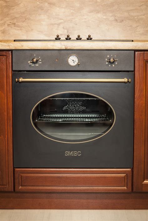 Электрический духовой шкаф Smeg SF800AO, доставка бесплатно, цена 81 ...