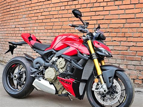 Купить б у Ducati Streetfighter V инжектор передач в Москве красный naked bike года на