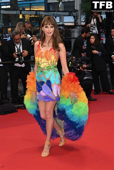 Fr D Rique Bel Flashes Her Nude Tits At The Th Annual Cannes Film Festival Photos