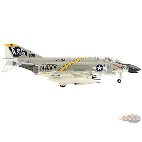 Mcdonnell Douglas F B Phantom Ii Usn Vf Jolly Rogers Uss