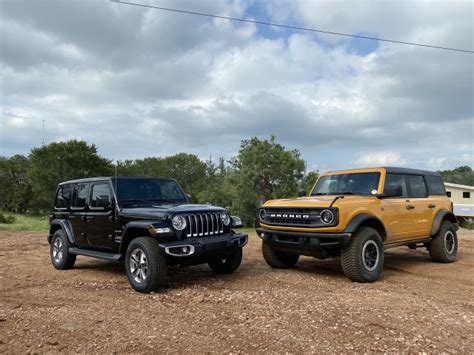 2021 Ford Bronco Interior Dimensions Vs Jeep Wrangler | Brokeasshome.com