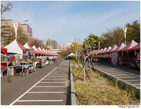 2019台中燈會美食攤位搶先看，ab兩區加起來有60幾個攤位呦！！ 吃關關