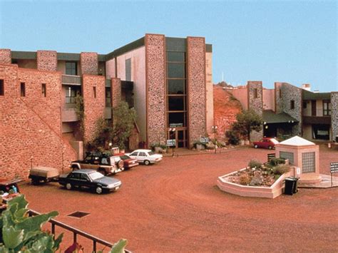 Desert Cave Hotel Motel (Coober Pedy) - Deals, Photos & Reviews