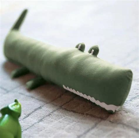 Текстильный динозавр ручной работы: идеи и выкройки / Это интересно ...