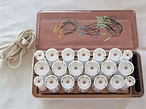Clairol Deluxe Hot Curler Roller Clips Works Pageant Hair Style C Denmark Vtg Clairol
