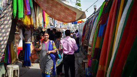 A Guide to Lajpat Nagar Central Market - Poser on Tour