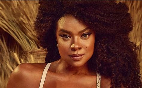 Cris Vianna Encanta Seguidores Em Clique De Lingerie Nas Redes GQ Musa