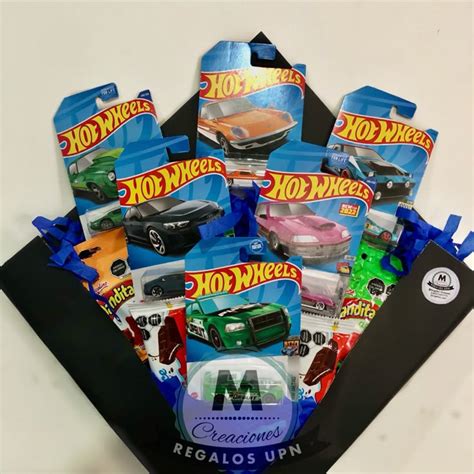 Ramo De Hot Wheels Regalos Diy Regalos Para Amigos Regalos Peque Os Para Novios