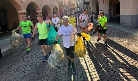 Alba Avvia I Primi Passi Per Istituzionalizzare Il Plogging La