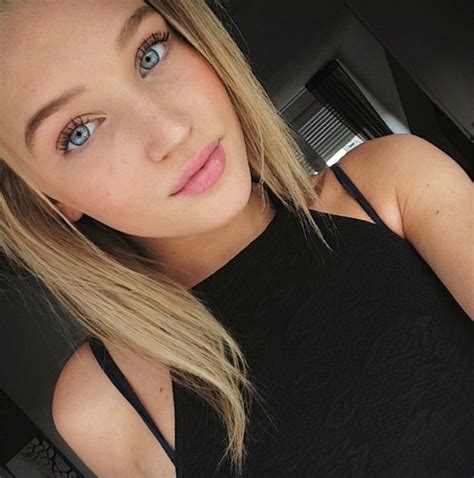 Blue Eyes Porn Pic