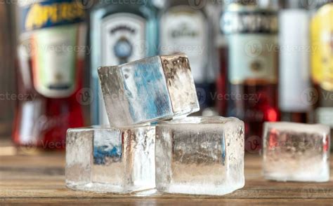 how to get crystal clear ice cubes