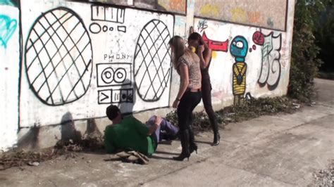 Kicking Porn Videos Xxx Xhamster