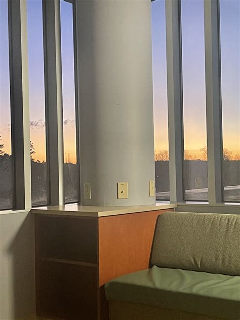 SENTARA WILLIAMSBURG REGIONAL MEDICAL CENTER - Williamsburg VA - Hours