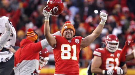 Chiefs News: KC Re-Signs Fan Favorite, 8-Year NFL Veteran