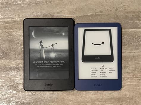Size comparison: Kindle Paperwhite 7th gen (2015) vs Kindle Basic (2022 ...
