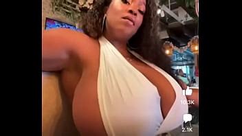 Nip Slip Xvideos