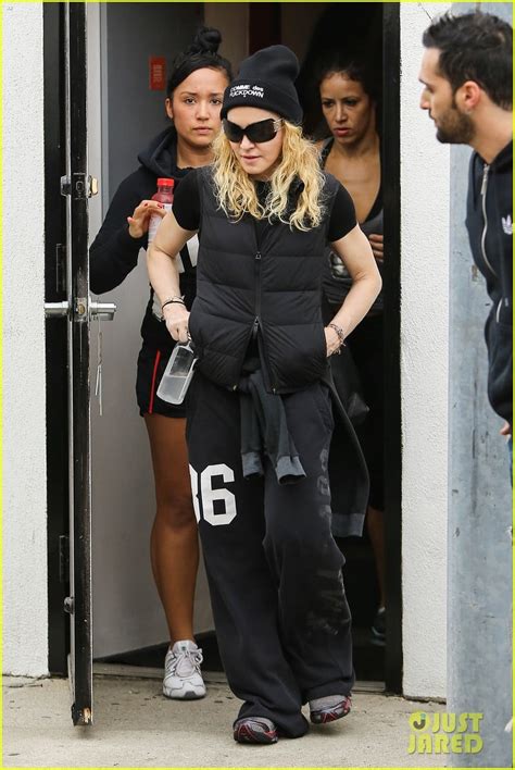 Photo Madonna Will Introduce Pussy Riot At Brooklyn Amnesty Benefit 03 Photo 3044704 Just