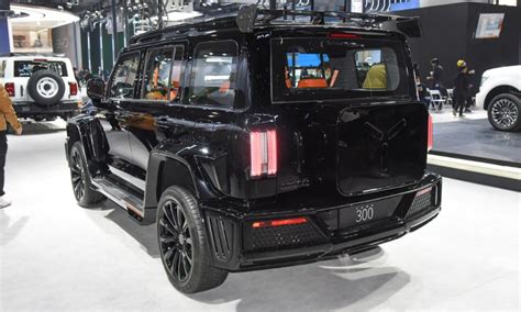 great wall motors unveils limited run tank  cyber knight suv