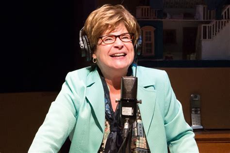 Review Becoming Dr Ruth Puts The Lovable Sex Therapist On Full Display But Misses The Mark