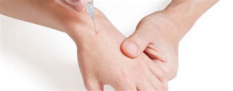 orthovision clinic  noida offers advanced intra articular injections