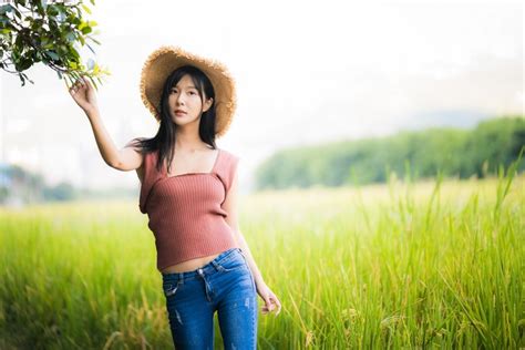 K K K Asian Pose Jeans Singlet Hat Bokeh Brunette Girl HD Wallpaper Rare Gallery