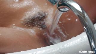 Abella Danger Have Fun In The Bathtub Porn Movies 3Movs