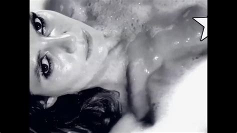 Heidi Klum Nude LOVE Advent Day Pics Video TheFappening