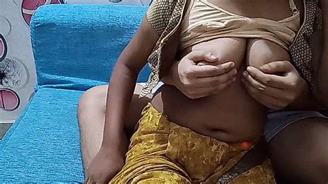 Priya Gupta Naked Stripping On Cam For Live Sex Video Chat Gyrls