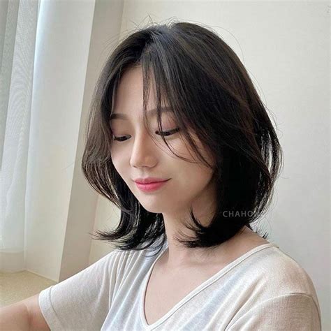 wolf cut hair ideas  women  rock   haircuts  medium