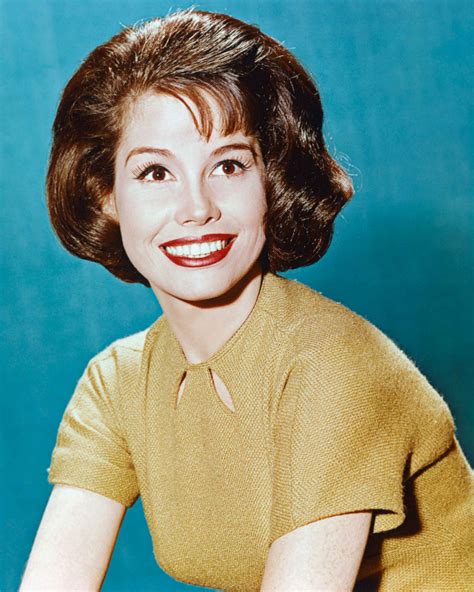 20 Portraits Of A Young And Beautiful Mary Tyler Moore In The 1960s