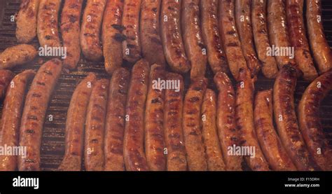 how long to cook italian sausage on bbq