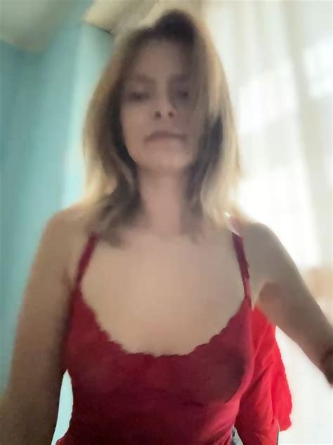 Sexy Blonde Annie 2024 02 24 041857