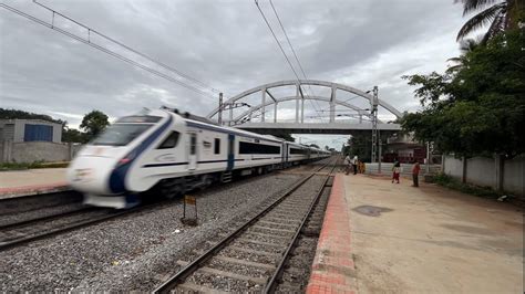 First Commercial Run Of Bangalore Dharwad Vande Bharat Express Youtube