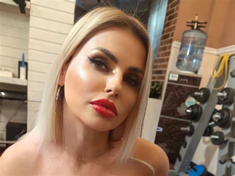 Watch But Don T Touch Lexy Noir VR Porn Video VRPorn