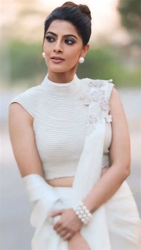 Sex Tips Do S Don Ts For SEX In The Swimming Pool The Times Of India