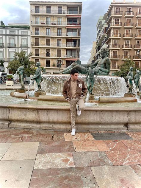 Citas Con Chicos Gay Alicante Conoce A Chicos Gays En Alicante Escorts Alicante No